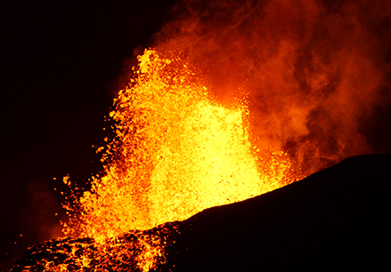 Kilauea Volcano Eruption Returns