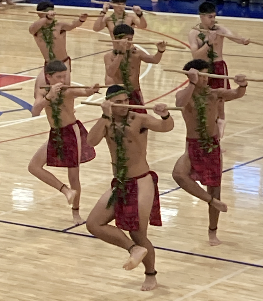 Hoʻolauleʻa ʻo Kāna Lui me ka Aha Makahiki